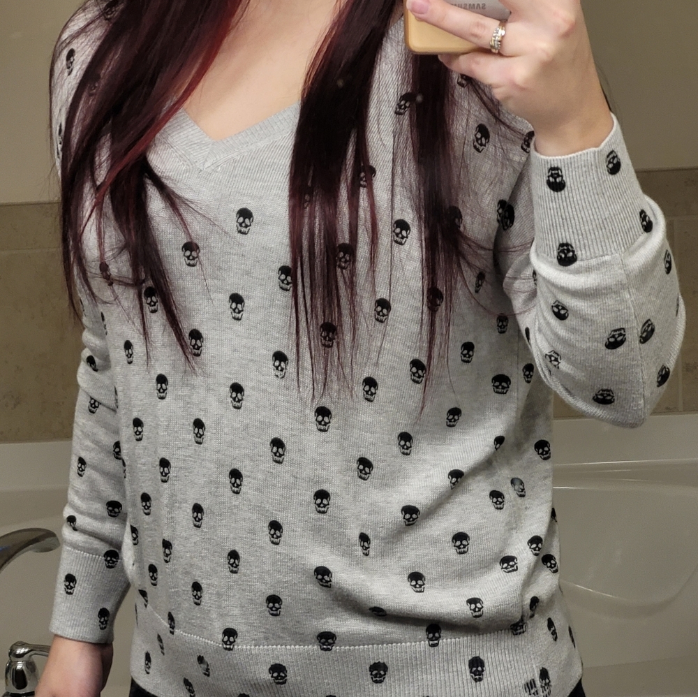 đPhilosophy Black and Gray Skull Sweater Small - Picture 13 of 14